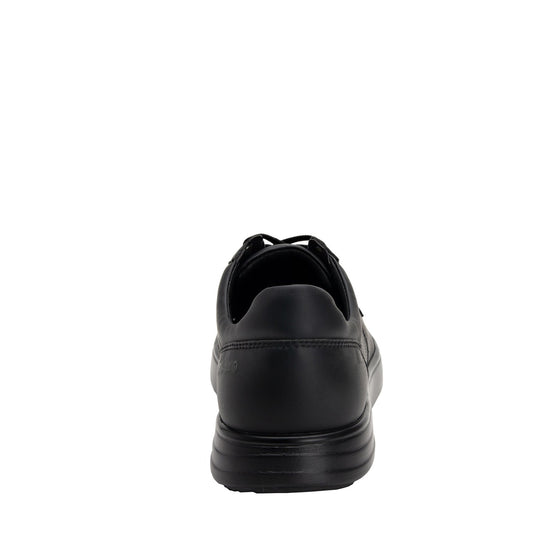 Baseq Black smart shoes with Q-Chip™ technology. BAS-M7001_S3