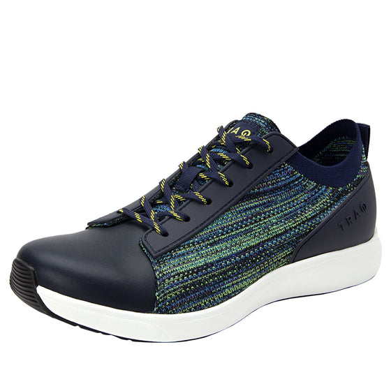Qest Multiplex Green lace-up smart shoes with Q-Chip™ technology. QES-5018_S1