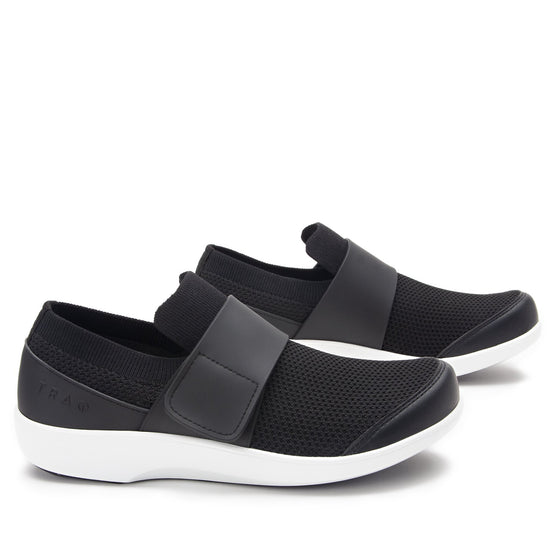 Qwik Black Top slip on smart shoes with Q-Chip™ technology. QWI-5009_S3