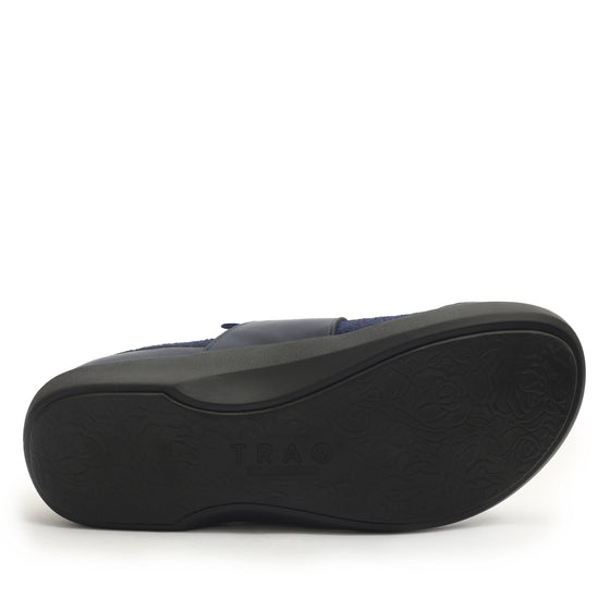 Qwik Cozy Navy slip on smart shoes with Q-Chip™ technology. QWI-5496_S6