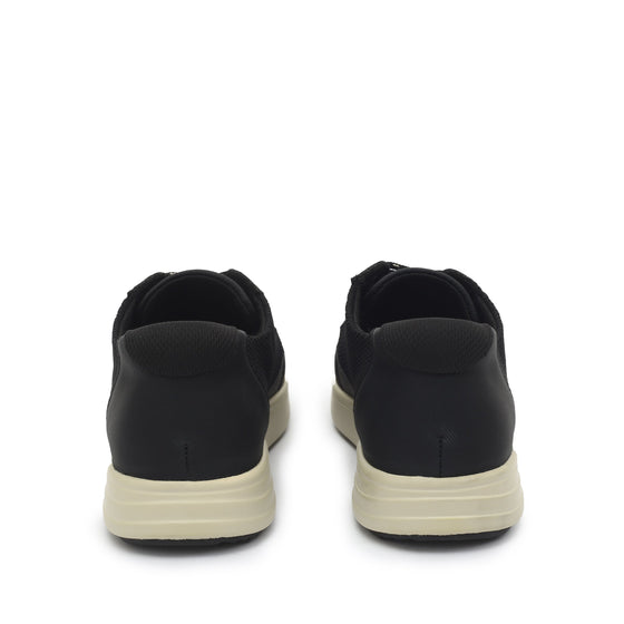 Copacetiq Black sneaker style smart shoes with Q-Chip™ technology. COP-5001_S4