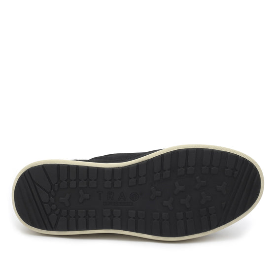 Copacetiq Black sneaker style smart shoes with Q-Chip™ technology. COP-5001_S6