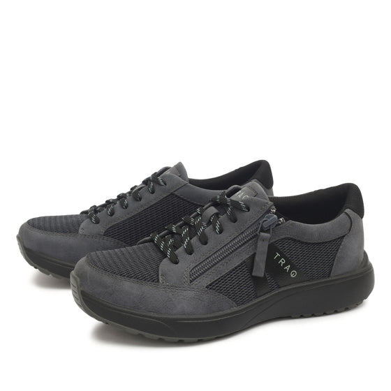Eazee Cinder laceup smart shoes with easy side zipper and Q-Chip™ technology on Q-sport walker 2 outsole. EAZ-5051-S3