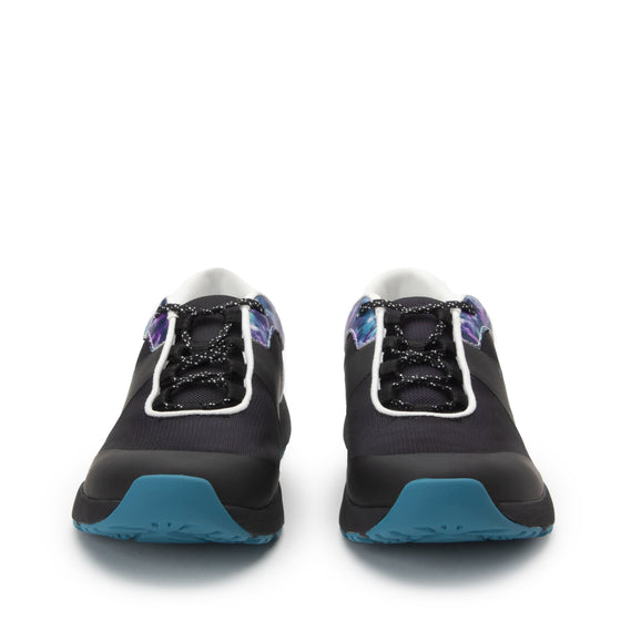Intent Frequencies lace up smart shoes with Q-Chip™ technology. INT-5466-S7
