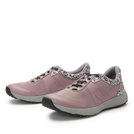 Intent Lilac lace up smart shoes with Q-Chip™ technology. INT-5531-S3