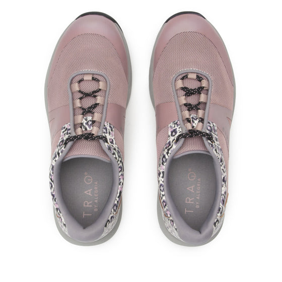 Intent Lilac lace up smart shoes with Q-Chip™ technology. INT-5531-S6