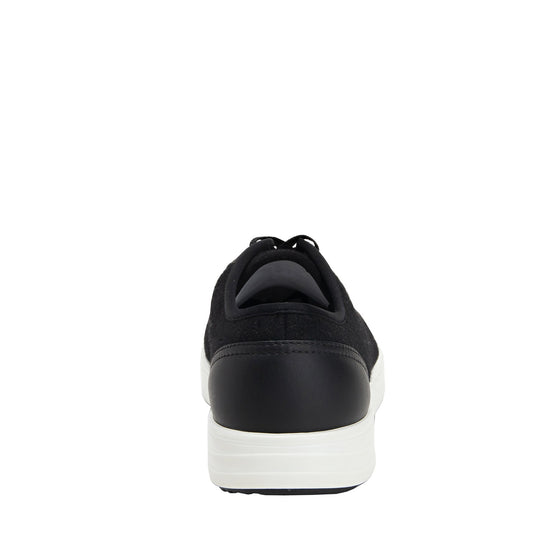 Lyriq Wooly Bully Black lace-up smart shoes with Q-Chip™ technology. LYR-5001_S3