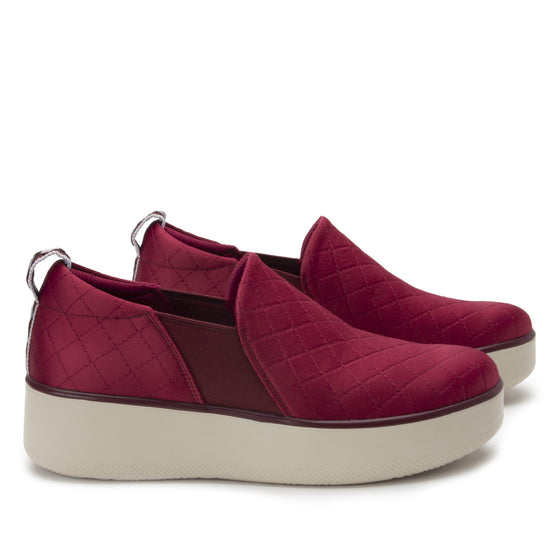 Mindy Marooned quilted slip on style smart shoes with Q-Chip™ technology. MIN-5602_S4