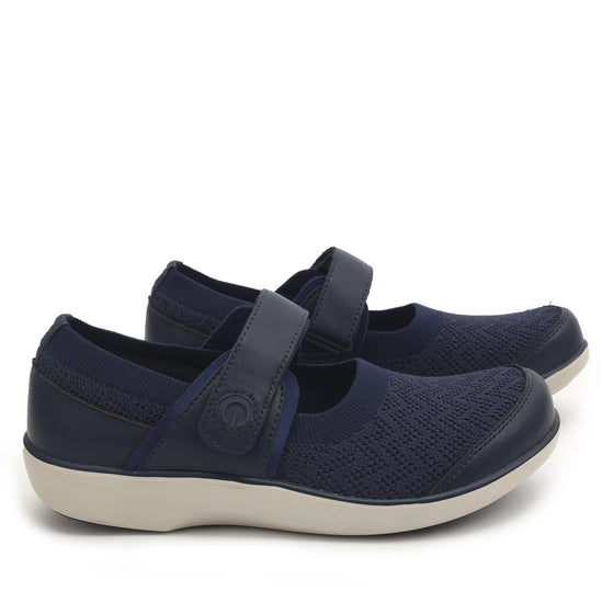 Qutie Blue Multi mary jane smart shoes with Q-Chip™ technology. QUT-5006_S3