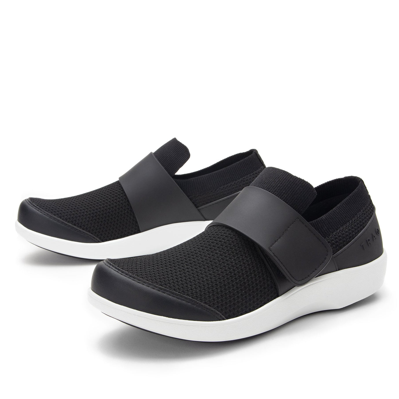 QWIK BLACK TOP – TRAQ by Alegria