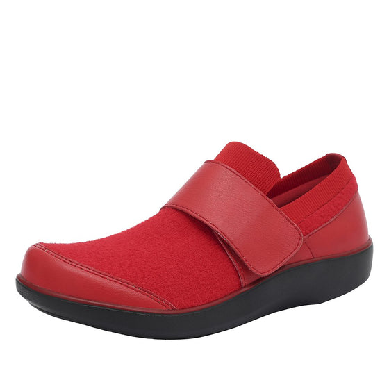 Qwik Cozy Red slip on smart shoes with Q-Chip™ technology. QWI-5905_S1