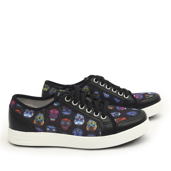 Sneaq Sugar Skulls sneaker style smart shoes with Q-Chip™ technology. SNE-5991_S3