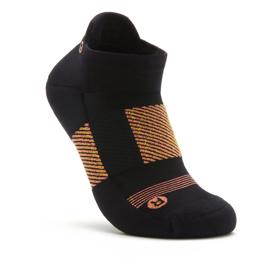 TRAQ Q-Flow arch compression socks built for performance and comfort. TRA-91707_S2