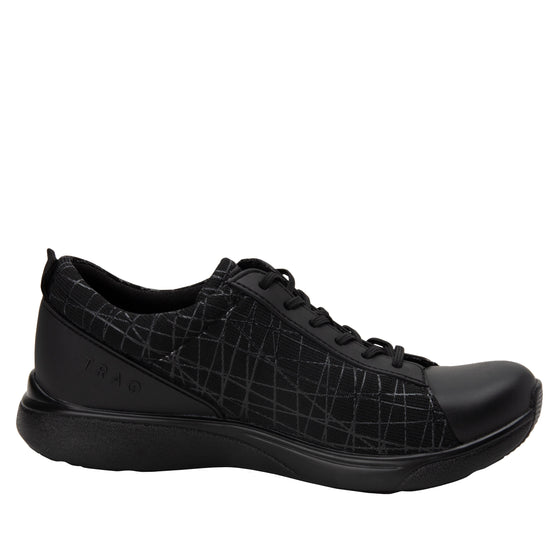Qest Intersection Black lace up smart shoes with Q-Chip™ technology. QES-5011_S2